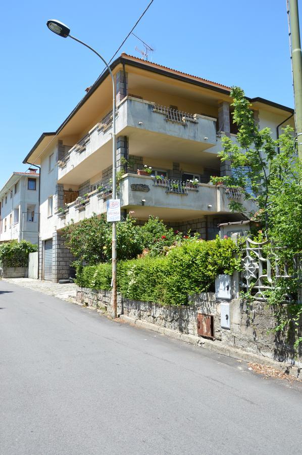 Bed and Breakfast Pietro & Graziella Sorgono Екстер'єр фото