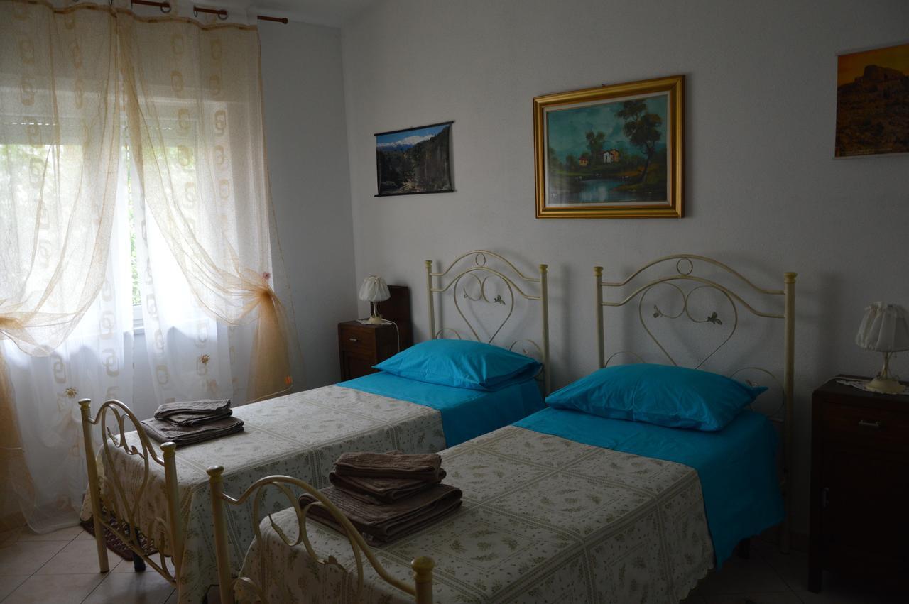 Bed and Breakfast Pietro & Graziella Sorgono Екстер'єр фото
