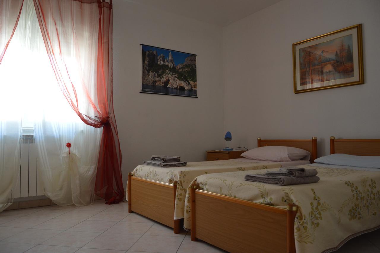 Bed and Breakfast Pietro & Graziella Sorgono Екстер'єр фото