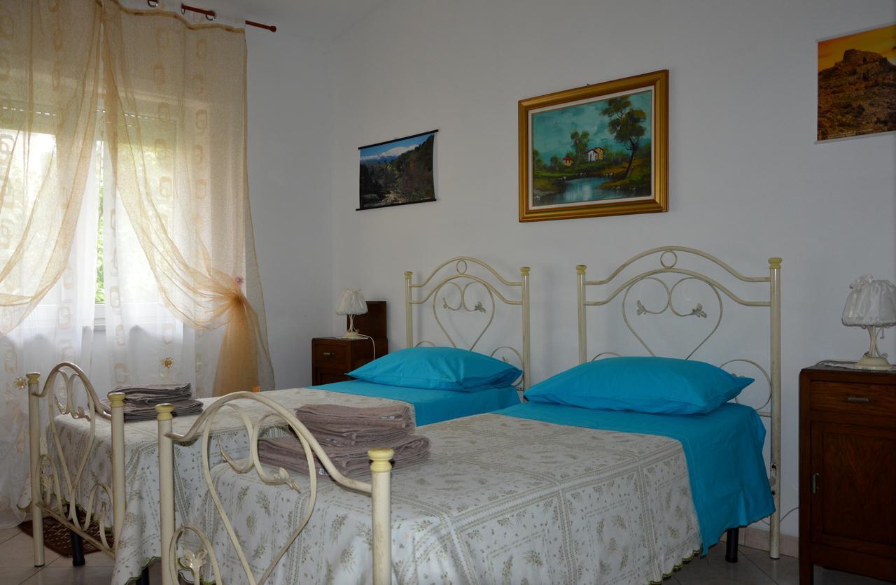 Bed and Breakfast Pietro & Graziella Sorgono Екстер'єр фото